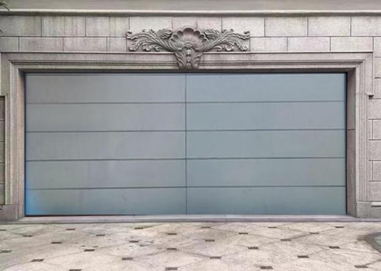 Aluminum Garage Door