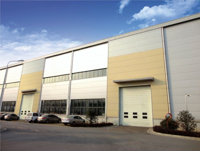 Industrial Sectional Lift Door