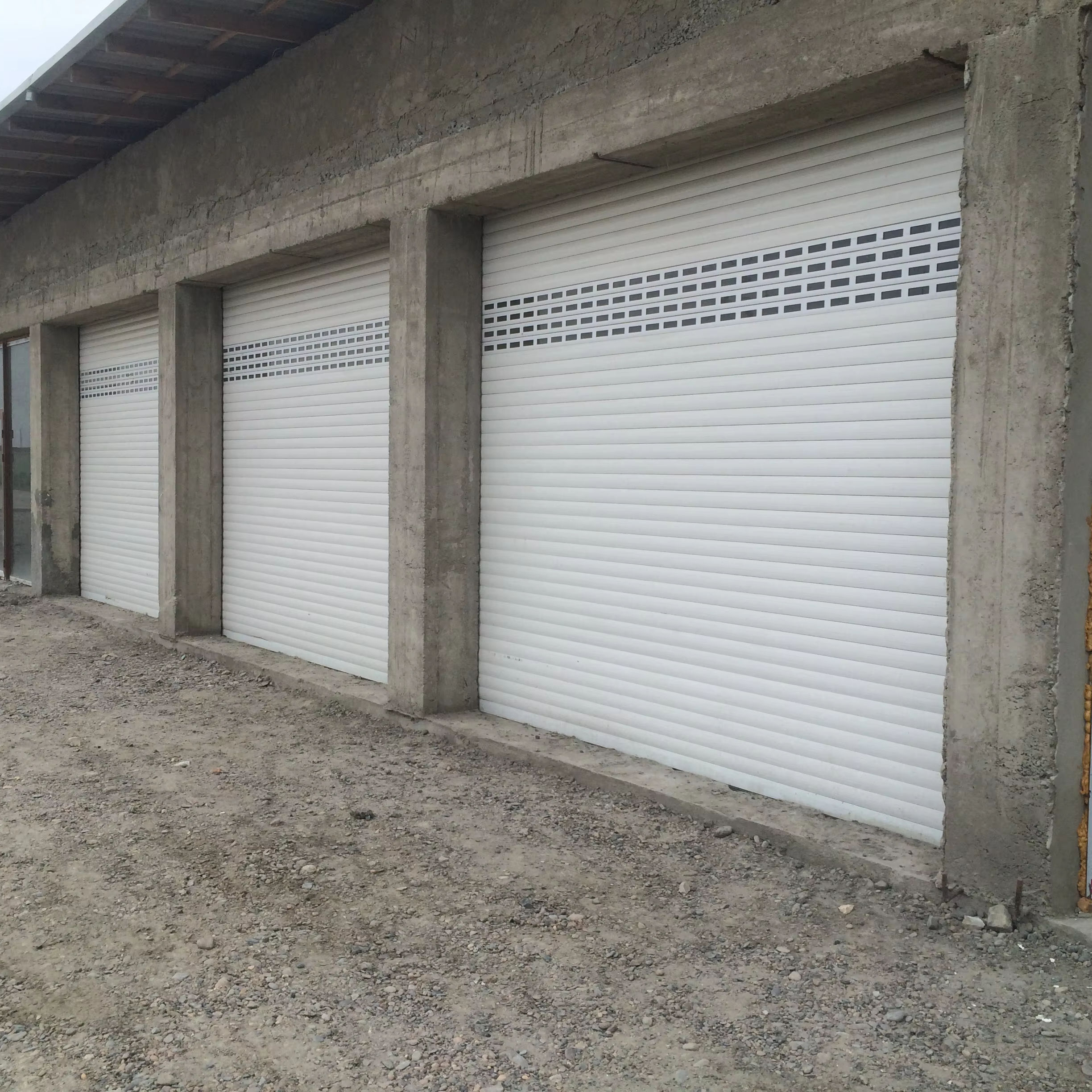 Windproof Anti-Theft Aluminum Alloy Rolling Door image 1